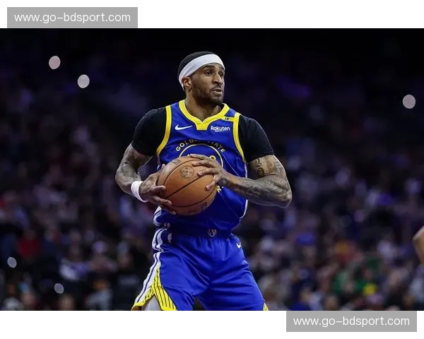 勇士vs火箭：史诗级对决，谁能在这星河碰撞中称王？